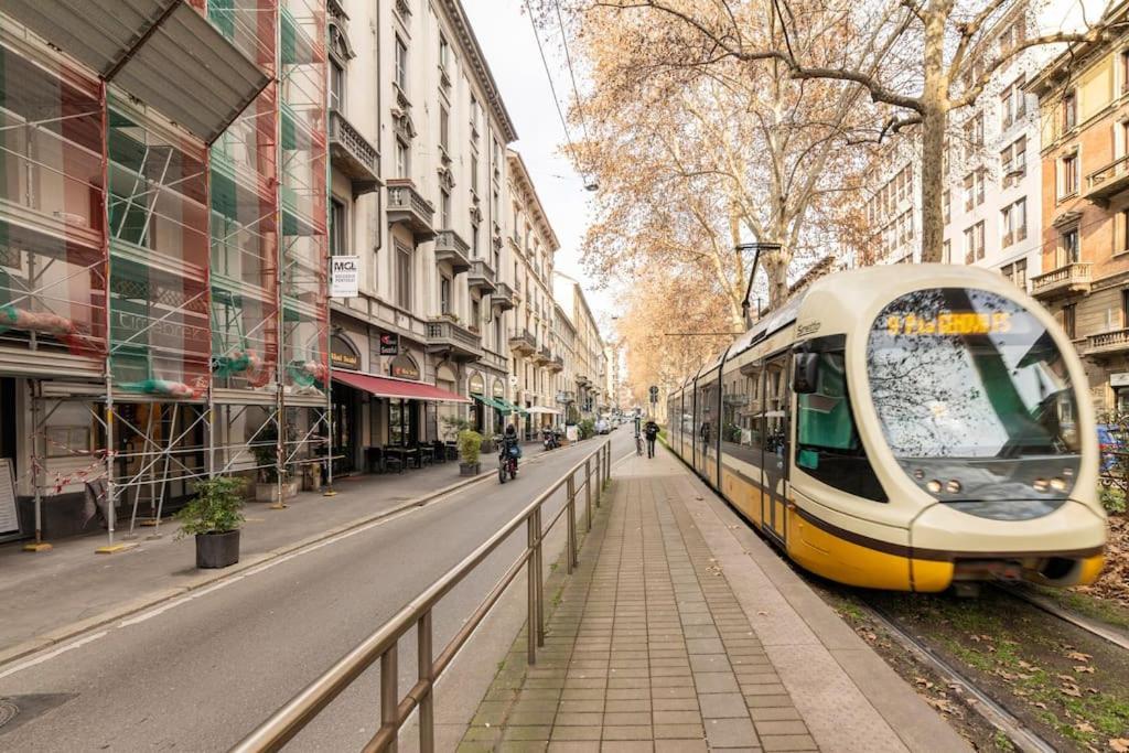 Grazioso Apartment Milan Bagian luar foto